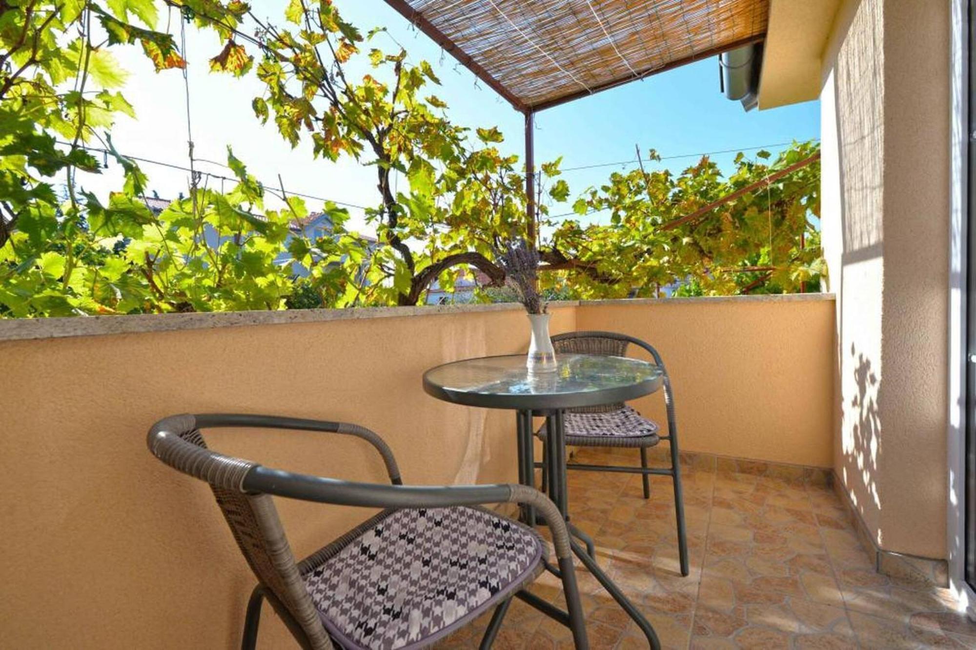Apartment Pia Murter Exterior foto